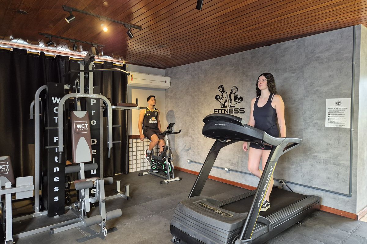 Fitness Center - Academia
